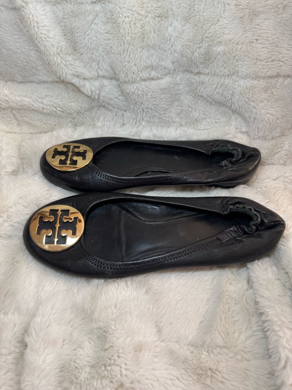 Tory Burch Black Leather Ballet Flats with Gold Logo Medallions - Picture 4 of 7